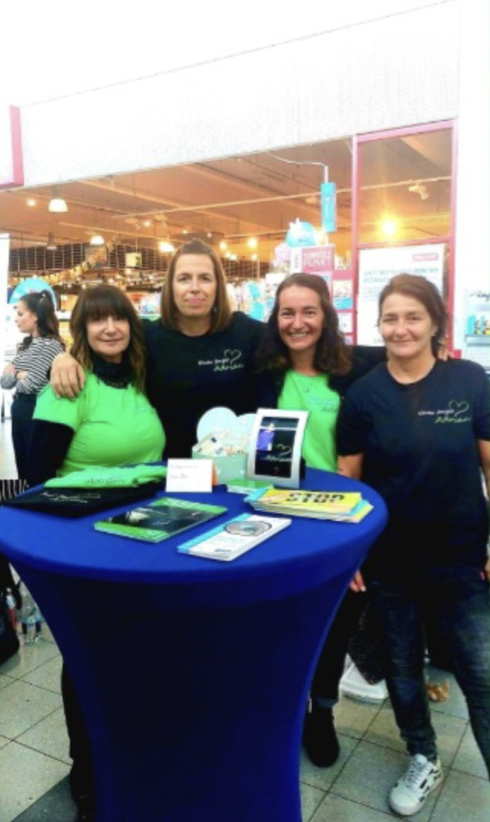 Infostand von Never forget Adrian e.V. beim Präventionstag