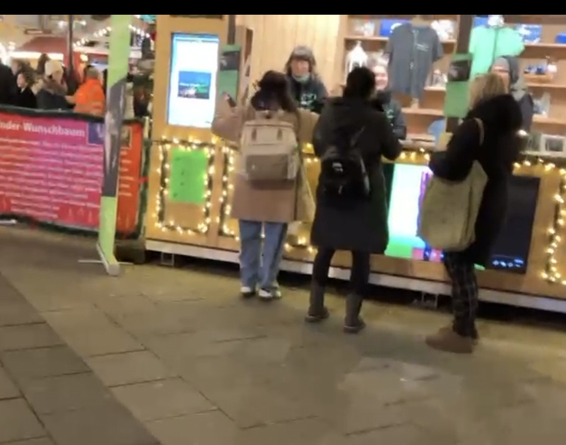 Infostand von Never forget Adrian e.V. beim Präventionstag