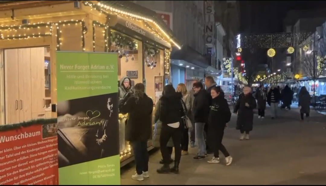 Infostand von Never forget Adrian e.V. beim Präventionstag