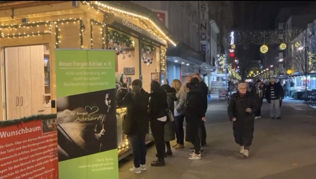 Infostand von Never forget Adrian e.V. beim Präventionstag